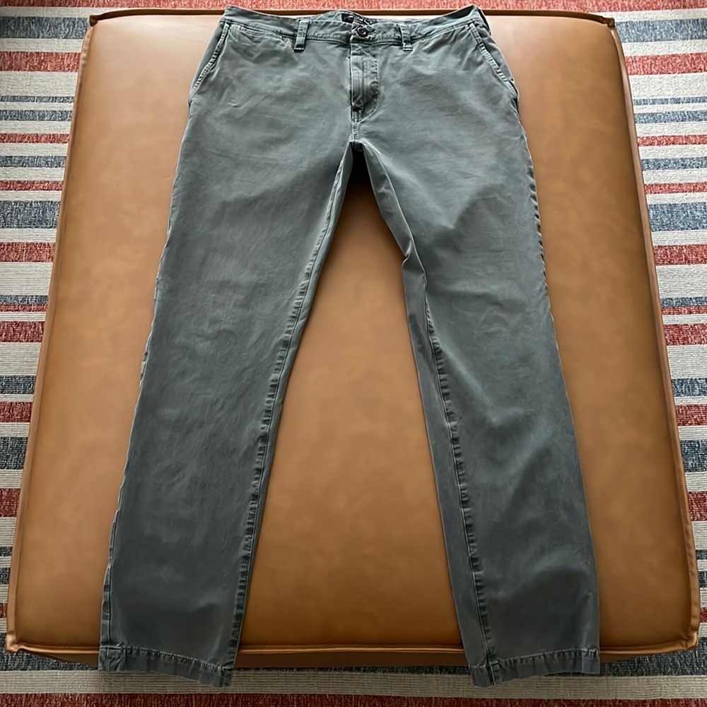 American Eagle 360 Extreme Flex Slim Pants